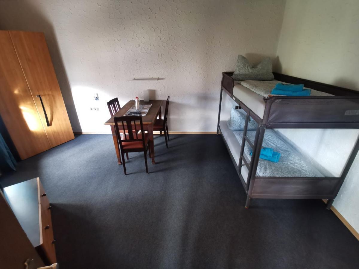 Pension Landgasthof - Iva Haßloch Quarto foto
